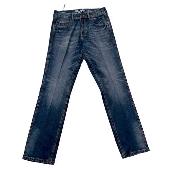 Wrangler Other - Wrangler retro slim straight leg jean